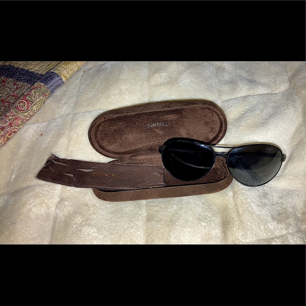 Too many sunglasses!